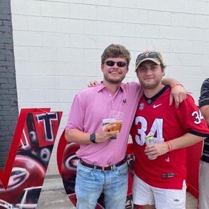 Meet your Posher, Corey